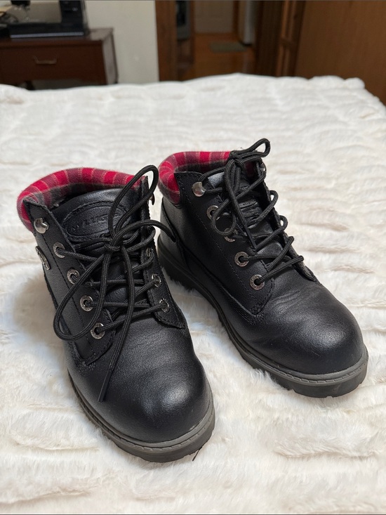 Lugz Shoes - Ladies Black Lace-Up Ankle Boots with Red Plaid Collar